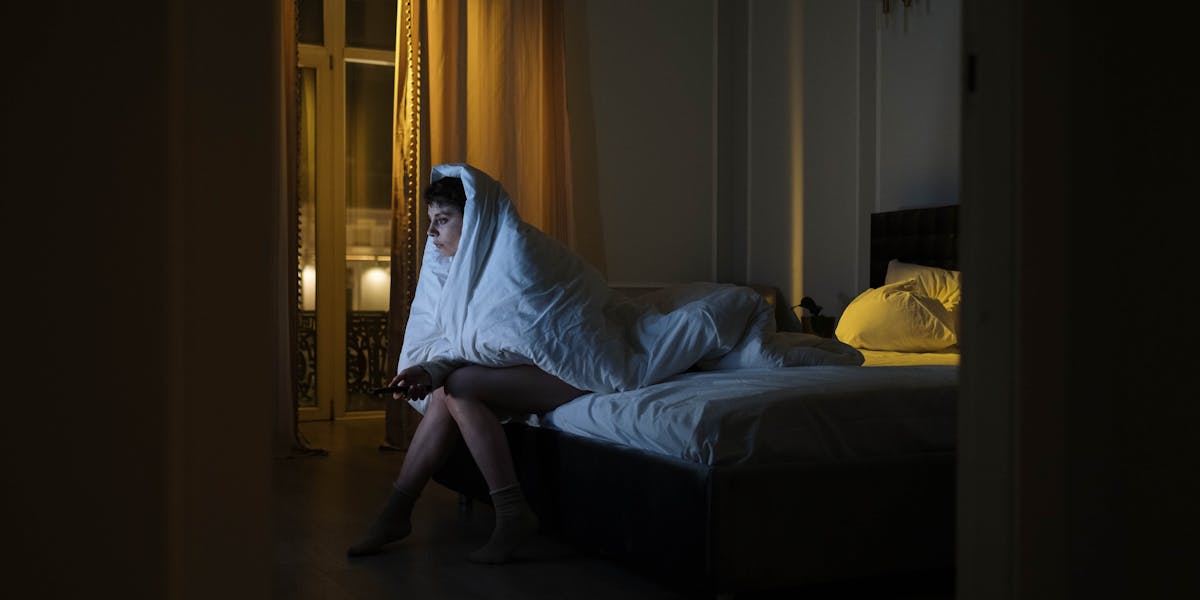Wenn der Schlaf um drei Uhr wegbricht: Was die Wechseljahre mit deinem Schlaf machen, und was wirklich hilft